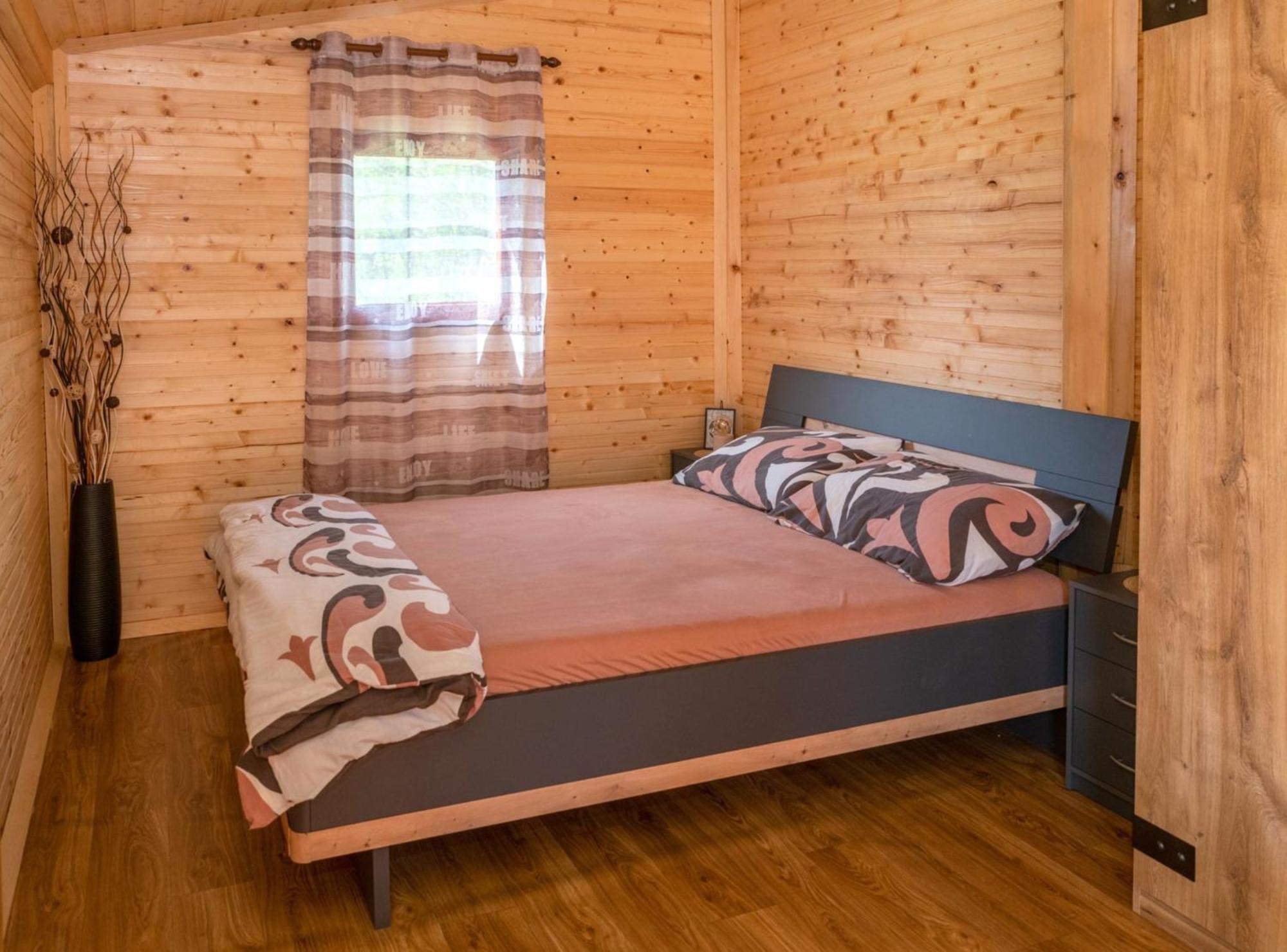 Holiday home Robinzonski Kamp Hofman *
